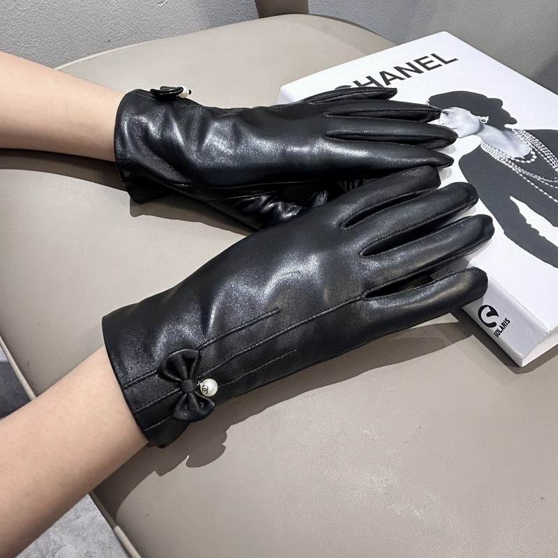 Chanel gloves hm220